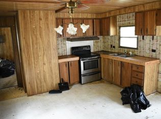 7629 White Point Rd, Hollywood, SC 29449