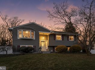 113 Parkview Rd, Stratford, NJ 08084