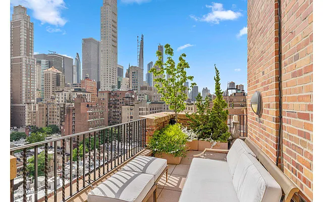 Sold by Douglas Elliman | media 3