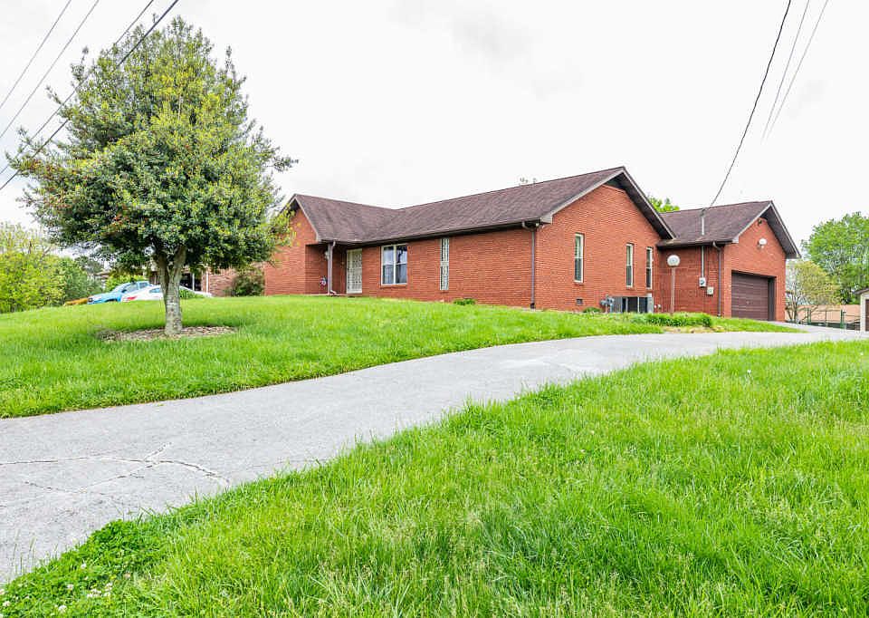 1st image of 7533 Popen Dr