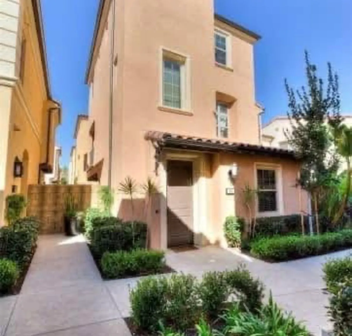 3 bed, 1658 sqft, $1,516 — Photo 1