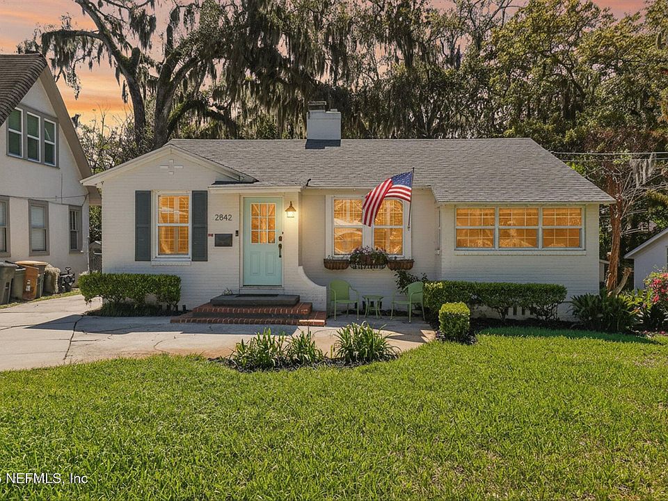 1st image of 2842 IONIC Avenue