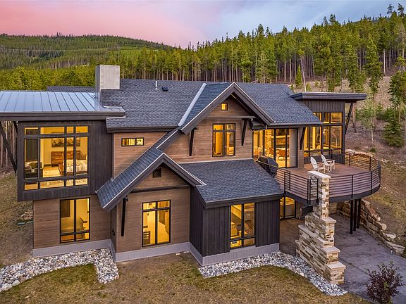 2nd image of 726 Discovery Hill Drive