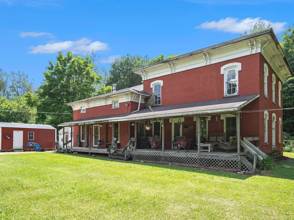 44769 Paw Paw Rd, Paw Paw, MI 49079