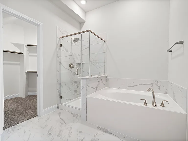1718 Forest Mist Dr — Photo 27