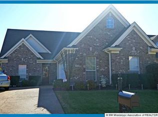 2733 Graystone Dr, Southaven, MS 38672