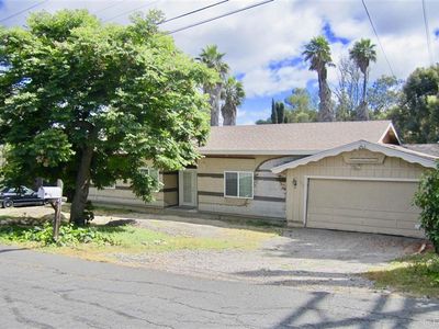 2037 Powell Dr, El Cajon, CA, 92020