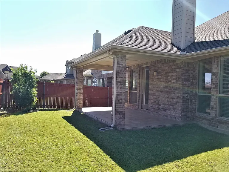 8714 Isaac St — Photo 56