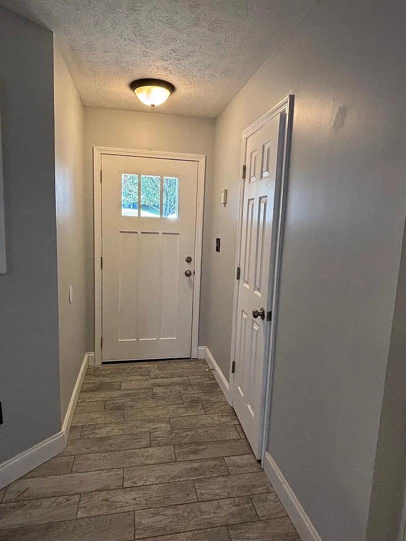 3 bed, 1386 sqft, $1,800 — Photo 4