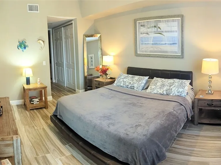 13780 Julias Way #1022 — Photo 13