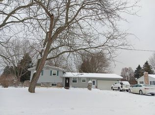 12300 Ruppert Rd, Perry, MI 48872