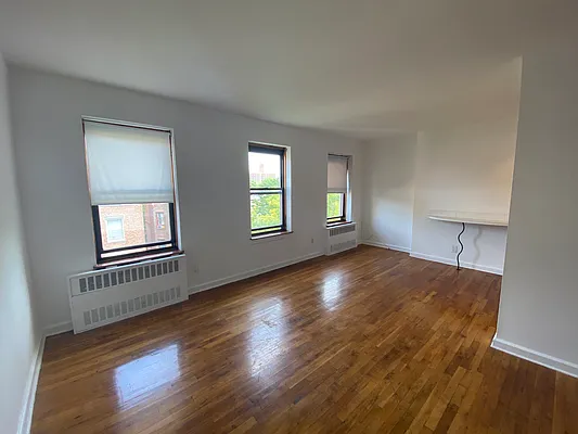 Rented by Douglas Elliman | media 9