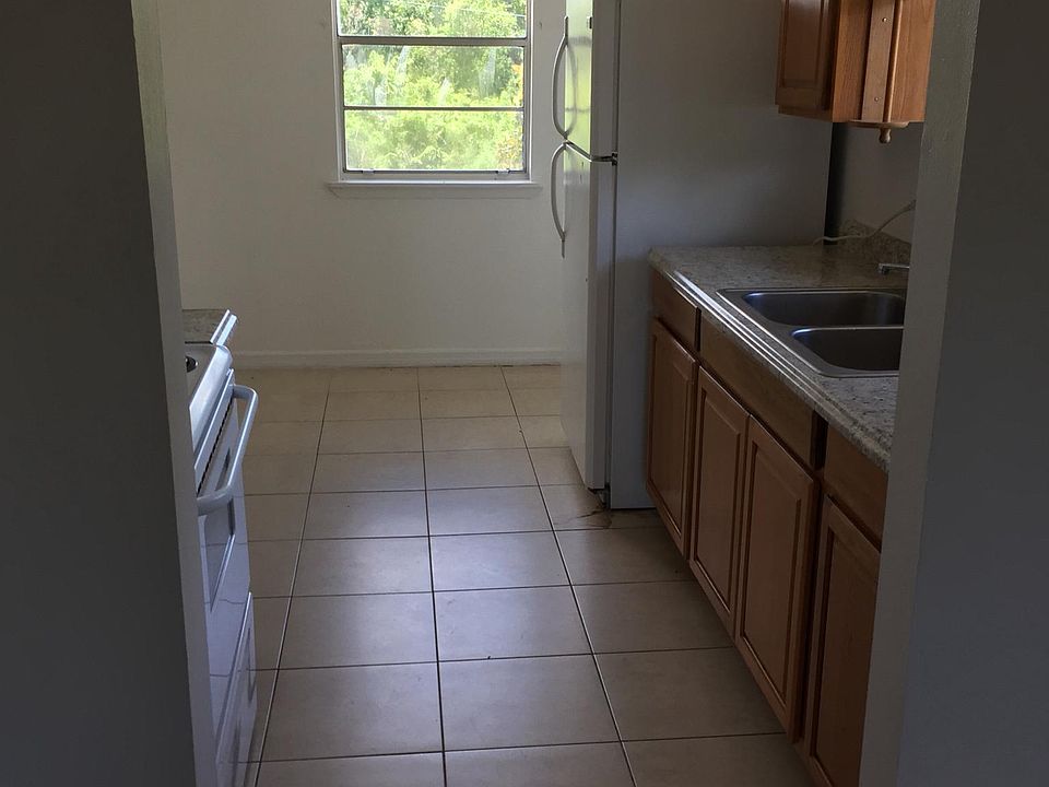 1st image of 4487 Barna Ave