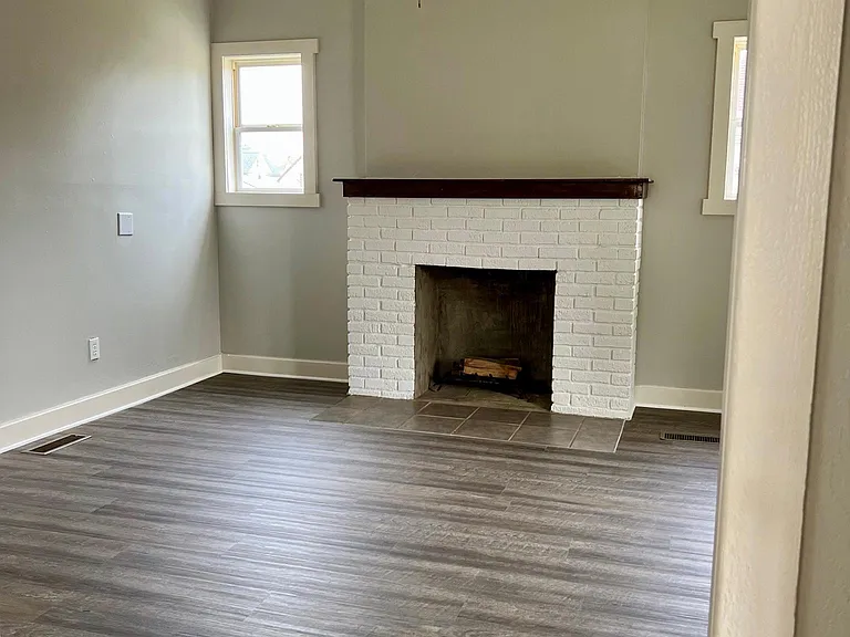 403 S McKinley Ave — Photo 6