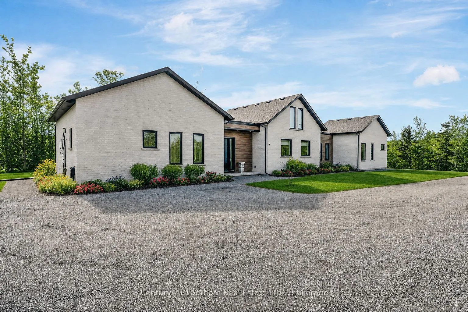 4 bed, $4,500 — Photo 2
