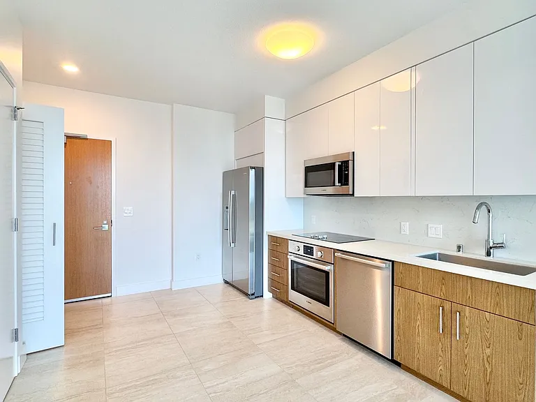 629 Keeaumoku St #3803 — Photo 5