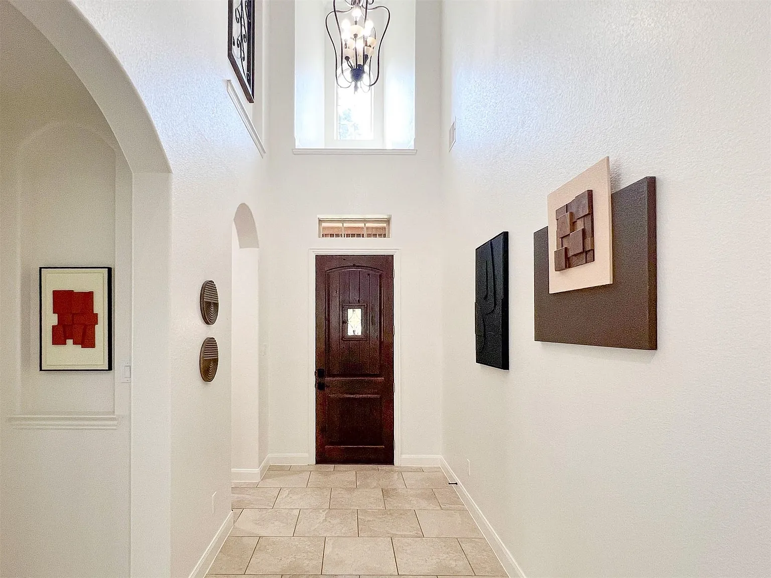 4 bed, 3.5 bath, 3405 sqft, $6,500 — Photo 3