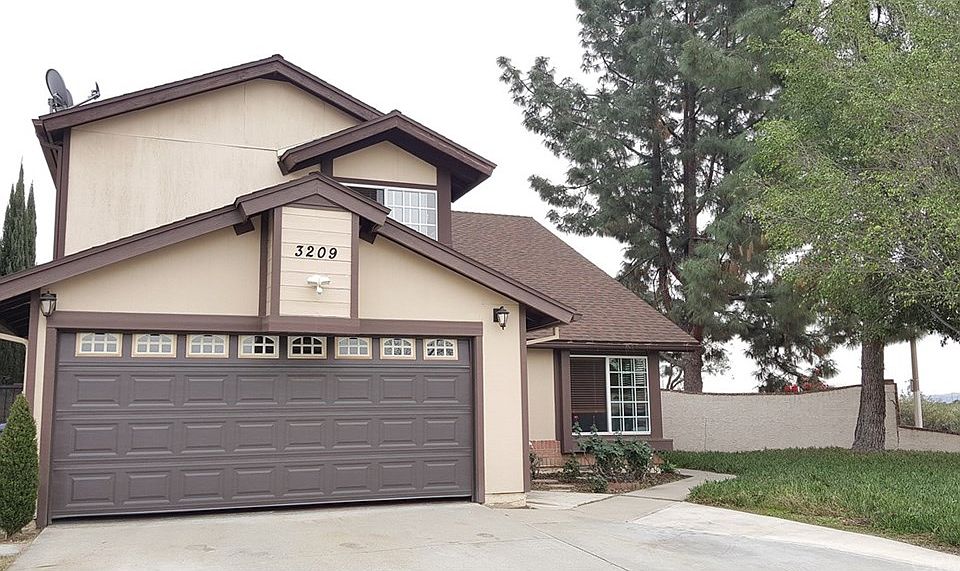1st image of 3209 Hacienda Dr