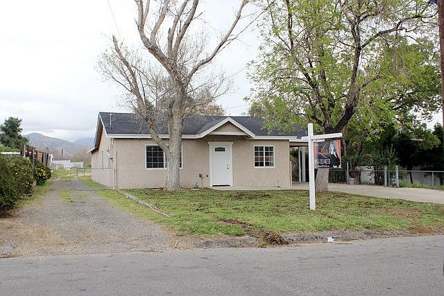 1st image of 4265 Leuzinger Dr