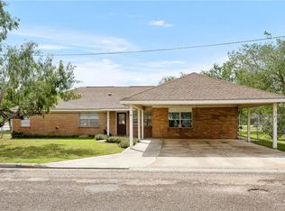 301 S Fannin St, Elsa, TX 78543