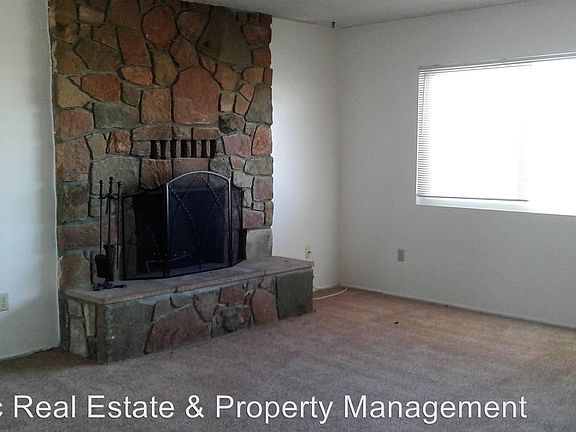 4th image of 72975 Siesta Dr