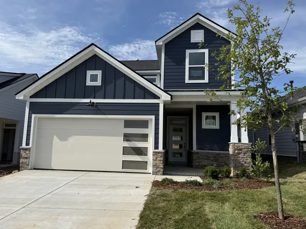 941 Brooklyn Crossing Rd, Gallatin, TN 37066