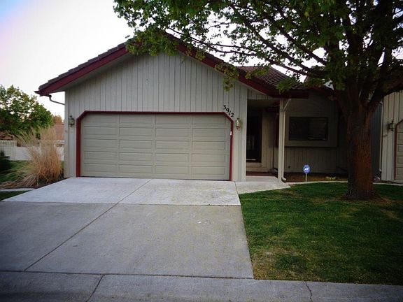 2nd image of 3912 S Alder Cir