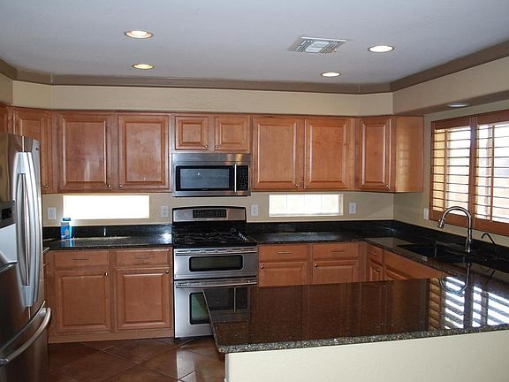 3rd image of 31606 N Blackfoot Dr