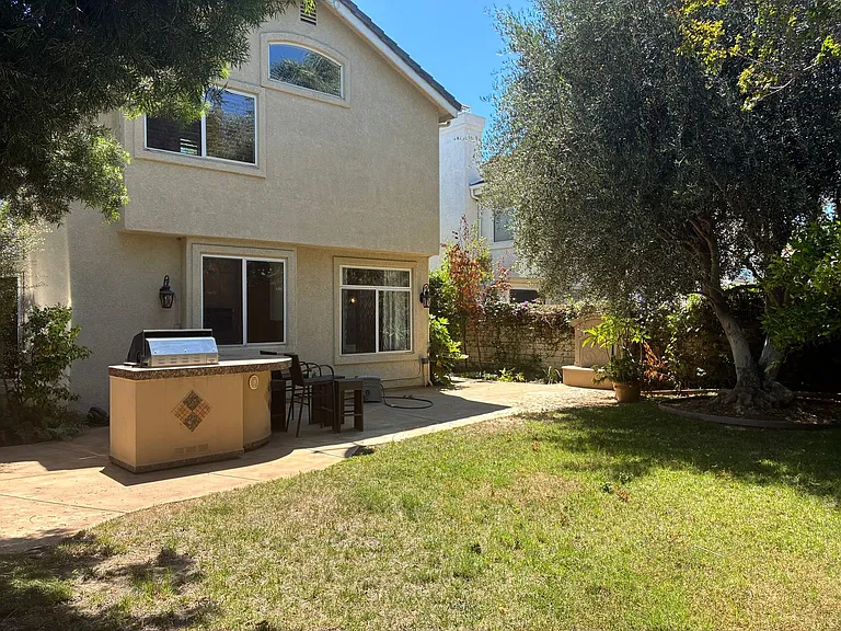 585 Mindenvale Ct — Photo 9