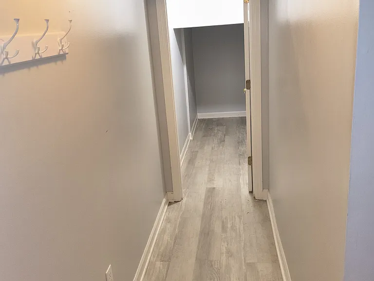 116 Hampshire Dr — Photo 6