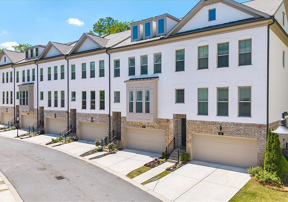 1st image of 209 Mitchell Ln