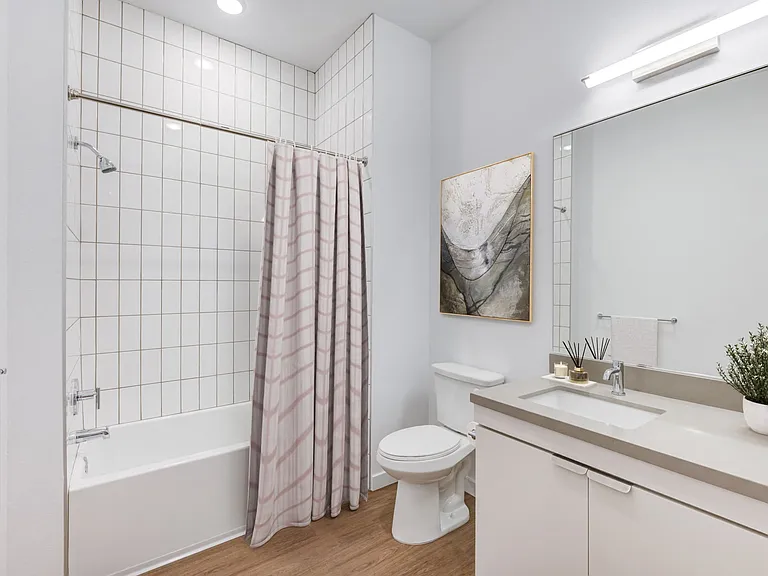 107 Hewitt — Photo 11