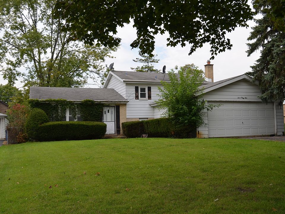 1st image of 788 N Emroy Ave