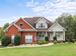 2002 Viewpointe Way, Columbia, TN 38401