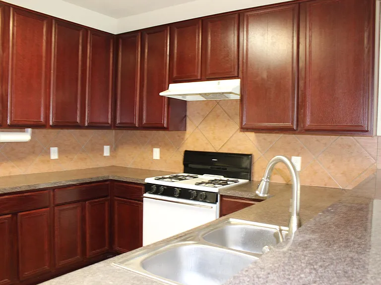 2830 Youpon Lake Ct — Photo 9