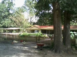 144 Arrowhead Point Rd, Hawthorne, FL 32640