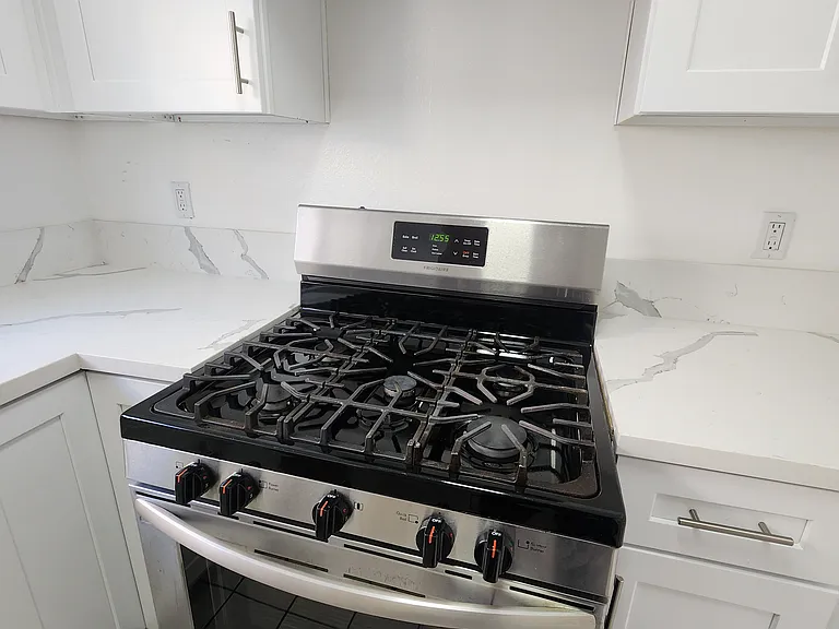 1118 N Kenmore Ave #4 — Photo 21