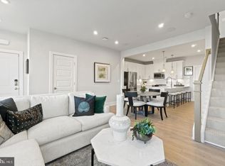 43805 Middleway Ter, Ashburn, VA 20147