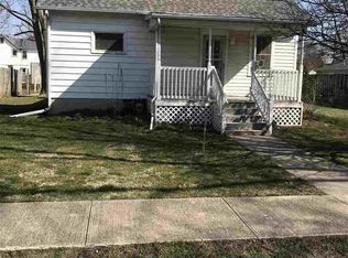 210 E 4th St, Gridley, IL 61744