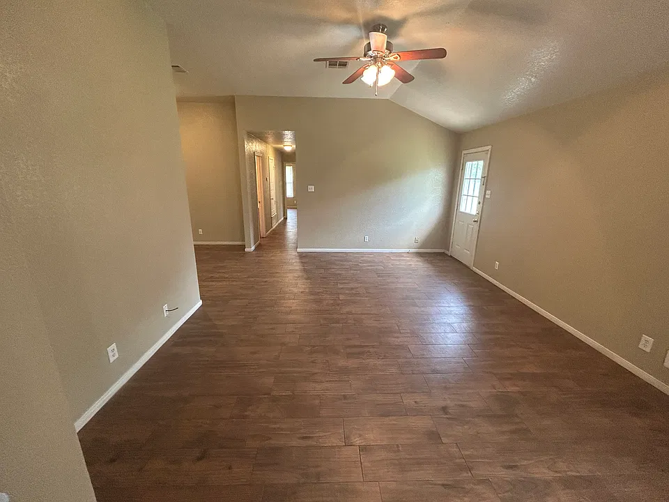 Living room_04212025