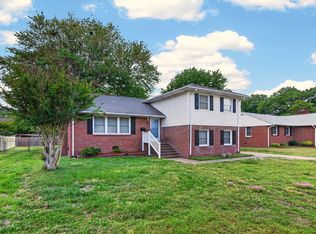 62 Cline Dr, Hampton, VA 23666