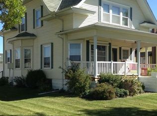 807 D Ave, Central City, NE 68826