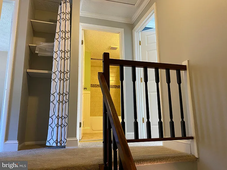1666 Barnstead Dr — Photo 21