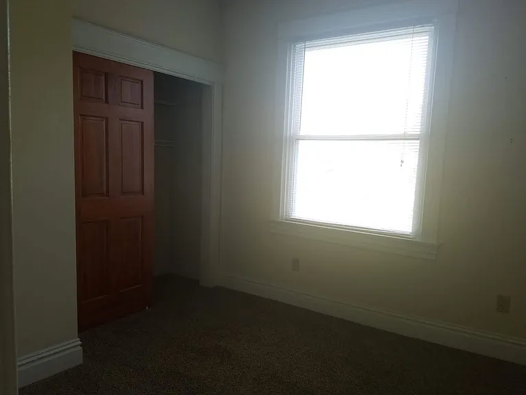 324 Laurel St #1N — Photo 9