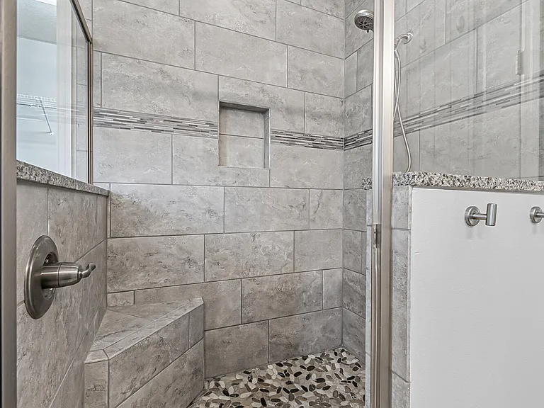 7544 Loren Cove Dr — Photo 19