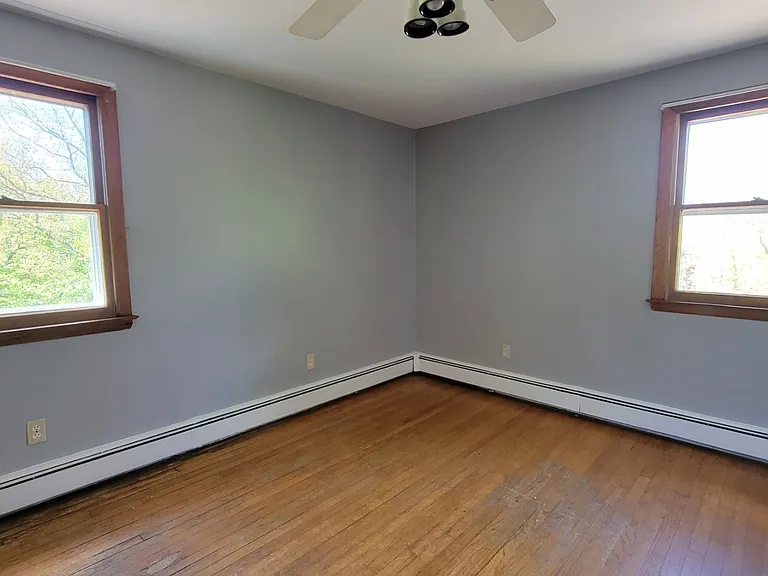 18 Parsonage Rd #2 — Photo 8