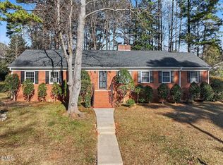 1006 Cuscowilla Dr, Cary, NC 27511