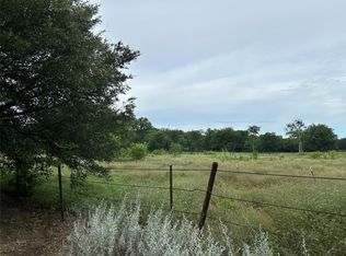 215 N Cummings Dr, Alvarado, TX 76009