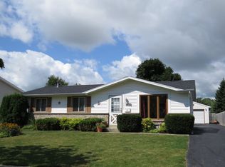 5608 47th Ave, Kenosha, WI 53144