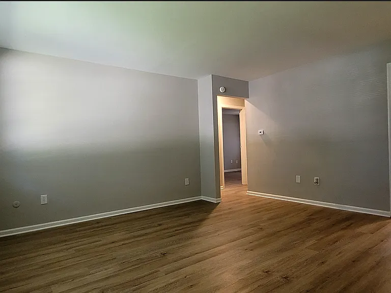 3030-3032 Creekview Circle — Photo 12